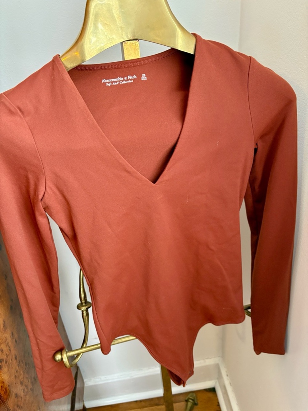 A&F Rust V Neck Long Sleeve Bodysuit XS Fitted Stretch Top